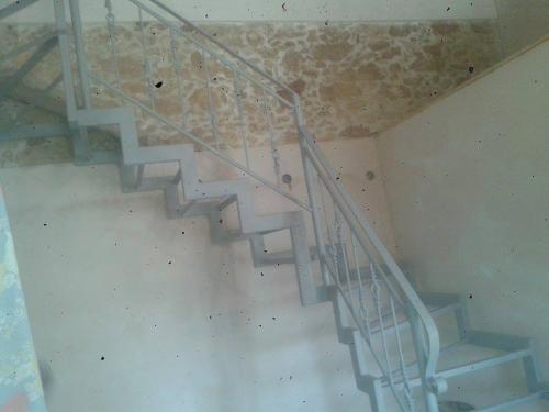 Μεταλλικές σκάλες σιδήρου